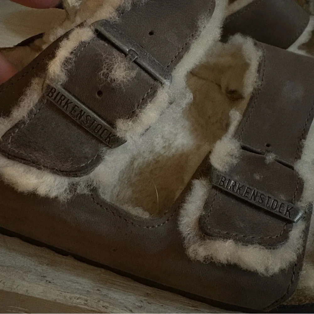Birkenstock Arizona Shearling Suede Leather Stone Iron Sandals Sz. 44 US 11-11.5